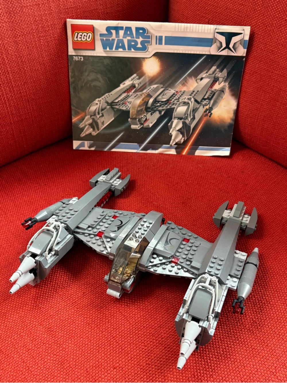 LEGO Star Wars The Clone Wars MagnaGuard Starfighter 7673